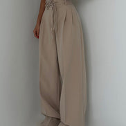 Elara Flared | Pantaloni a gamba larga a vita alta
