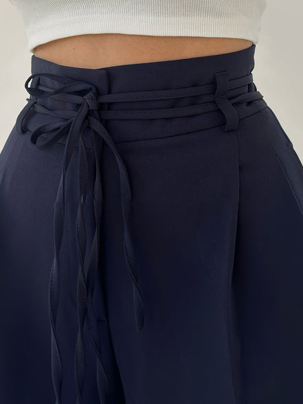 Elara Flared | Pantaloni a gamba larga a vita alta