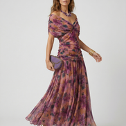Adriana | Abito con spalle scoperte, eleganza sofisticata