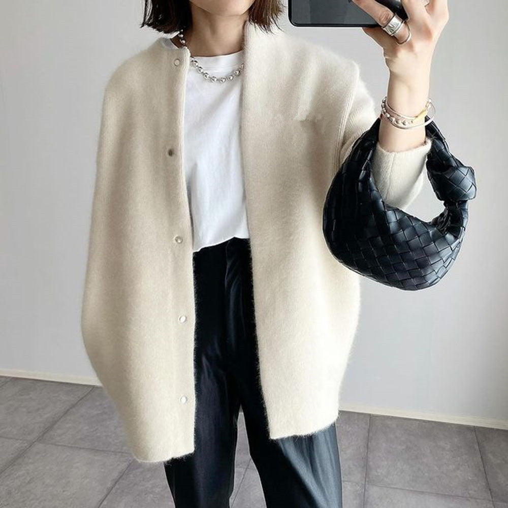 La brillantezza del cashmere | Elegante cardigan in pelle scamosciata