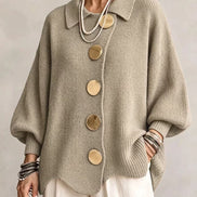 Solidea | Cardigan Oversize con Grandi Bottoni Dorati