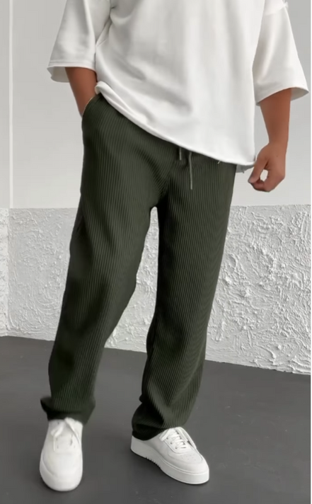 VYRO – Pantaloni a coste dalla vestibilità ampia
